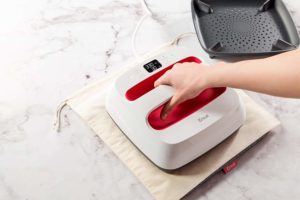 Cricut Easy Press with Base